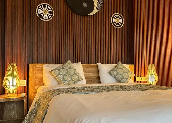 Hanoman - Serene 2br Rice Fields Hideaway Villa Ubud
