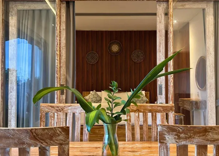 Hanoman - Serene 2br Rice Fields Hideaway